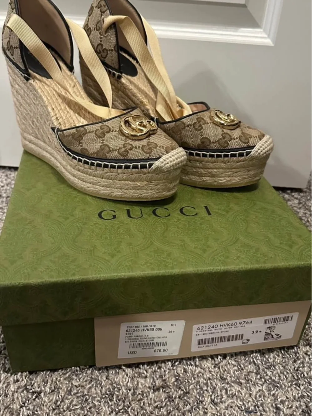 Gucci wedge